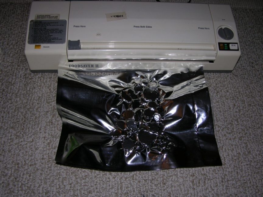 Can I Use My FoodSaver® to VacuumSeal Mylar Bags?