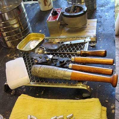 How to cast your own bullets