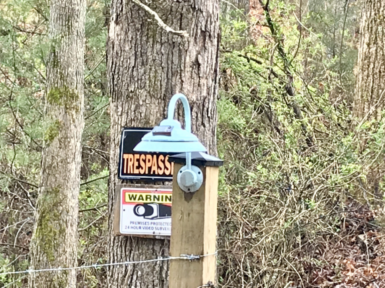 No trespassing