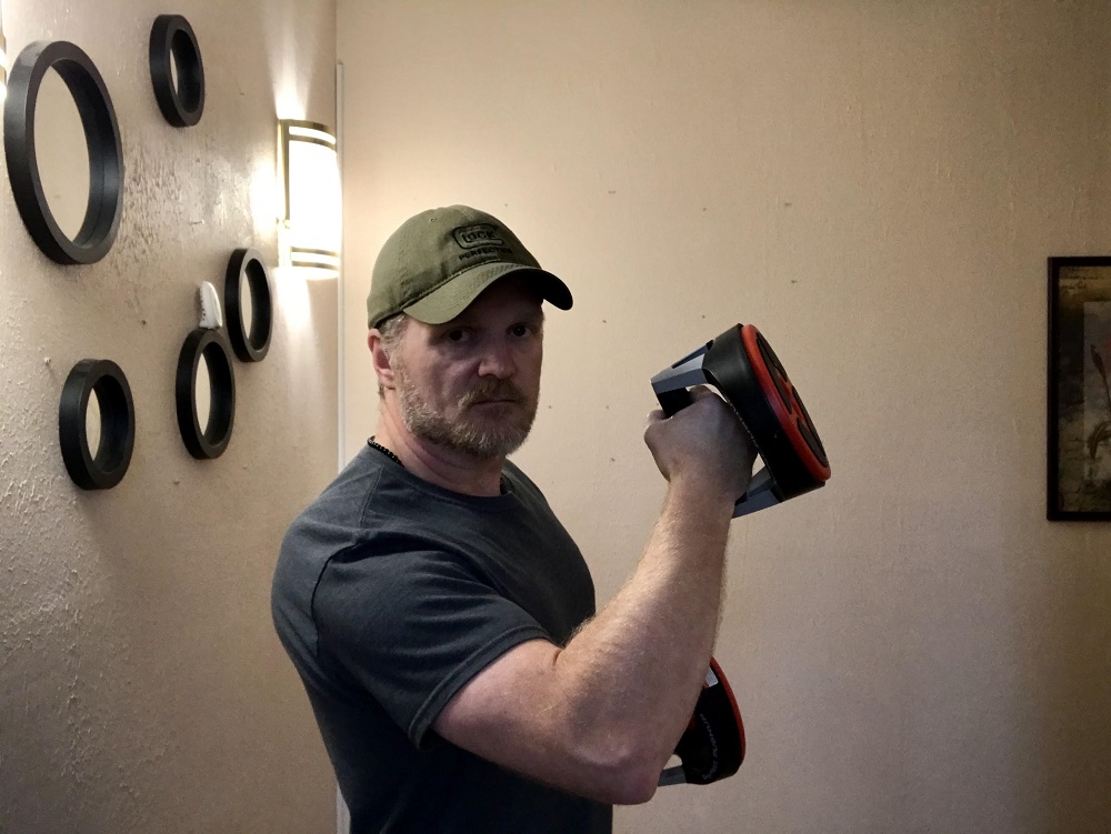 PUSH-UPS-TO-BUILD-MASS